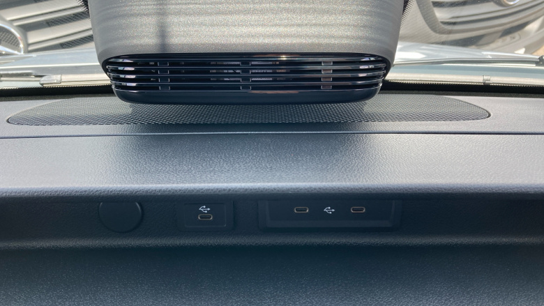 Mercedes-Benz Sprinter 315Cdi L2 Diesel Rwd 3.5t H2 Pro Van 9G-Tronic